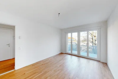 Wohnzimmer; holzboden, tageslicht, blick