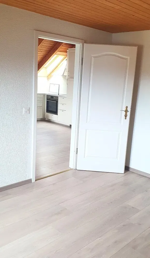 Küche; tageslicht, fliesenboden