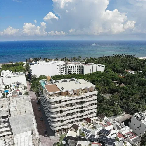 Maison et environs; vue