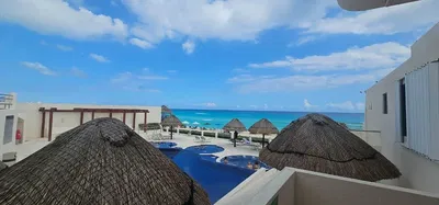 Balcon; vue, lumière naturelle