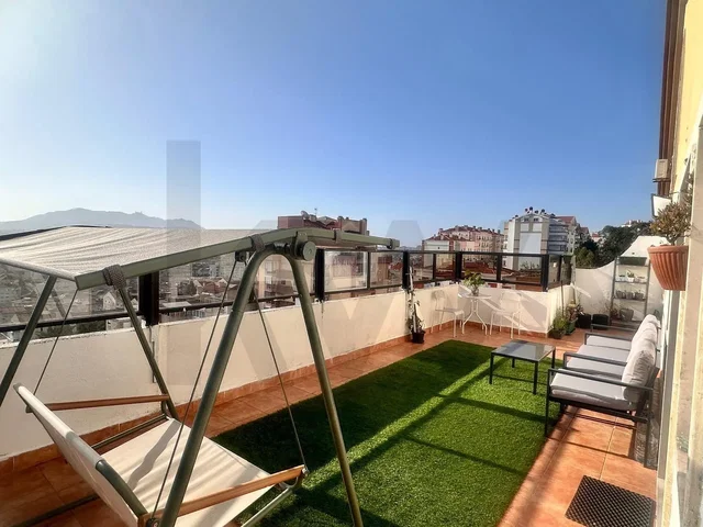 Ταράτσα; θέα, φυσικό φως