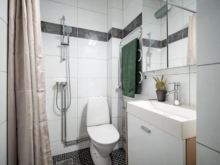 Salle de bain; lumière naturelle, rénové