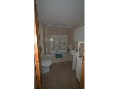 Bagno; pavimento in piastrelle