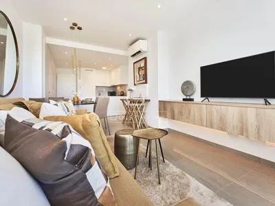 Dnevna soba; moderni stil, prirodno svjetlo, pločice