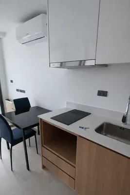 Kuchyně; dlažba, po rekonstrukci