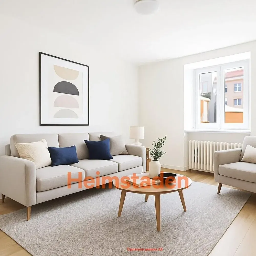 Oturma odası; modern stil, doğal ışık, ahşap zemin