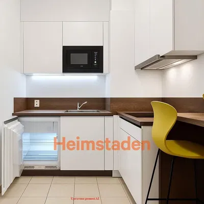 Mutfak; mutfak aletleri, fayans zemin, tadilatlı, doğal ışık, modern stil