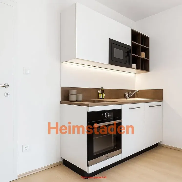 Mutfak; mutfak aletleri, tadilatlı, doğal ışık, modern stil, fayans zemin