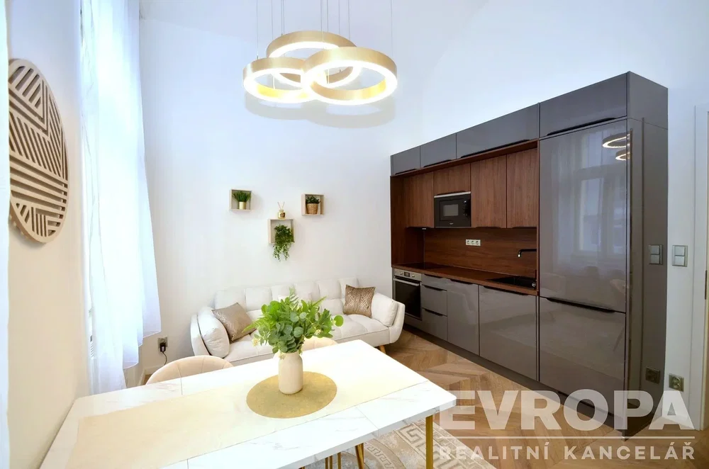 Soggiorno; vista, stile moderno, luce naturale, elettrodomestici