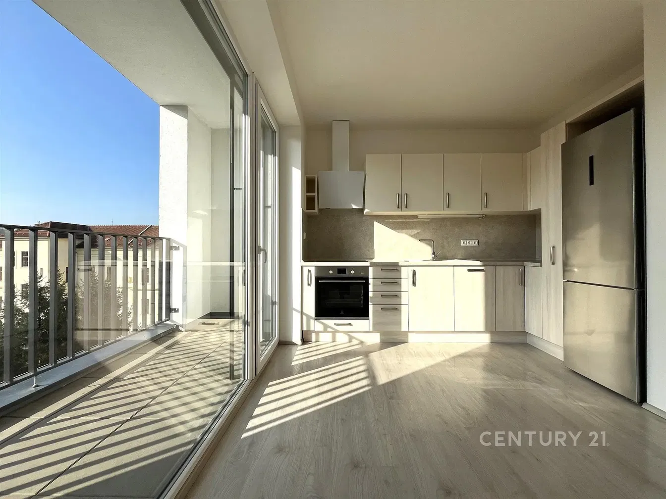 Mutfak; mutfak aletleri, manzara, doğal ışık