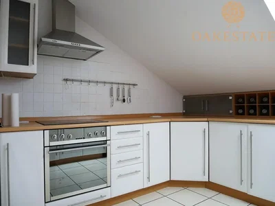 Küche; küchengeräte, renoviert, tageslicht