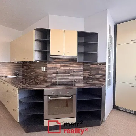 Kuchnia; sprzęt kuchenny, wyremontowany