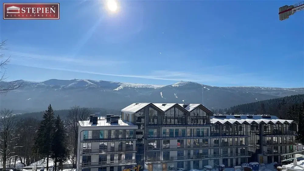 Кућа и околина; поглед