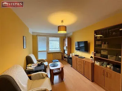 Oturma odası; doğal ışık, modern stil