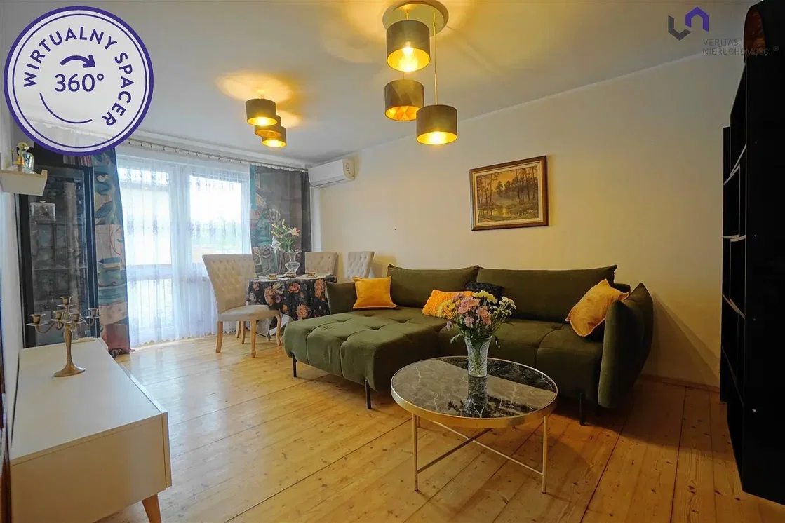 Salon; lumière naturelle, parquet, style moderne