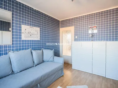 Dnevna soba; moderni stil, prirodno svjetlo