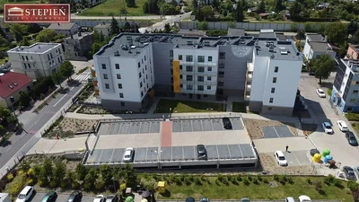 Kuća i okolina; pogled