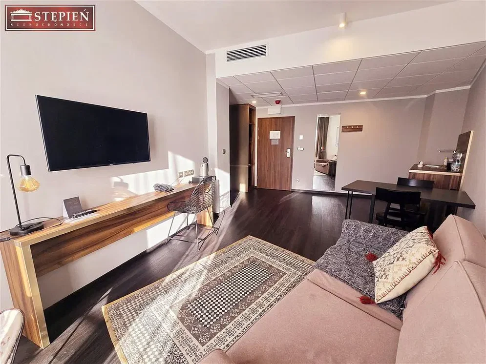 Dnevna soba; prirodno svjetlo, moderni stil