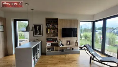 Dnevna soba; pogled, drveni pod, prirodno svjetlo, moderni stil