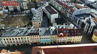 Maison et environs; vue