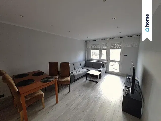 Wohnzimmer; tageslicht, fliesenboden