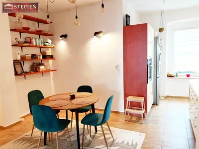 Cuisine; style moderne, lumière naturelle