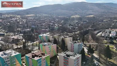 Maison et environs; vue