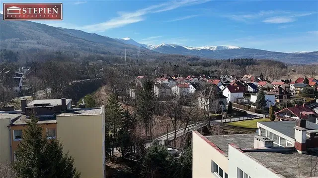 Haus und umgebung; blick
