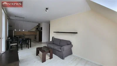 Wohnzimmer; holzboden, tageslicht, moderner stil