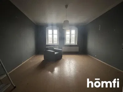 Salon; parquet, lumière naturelle