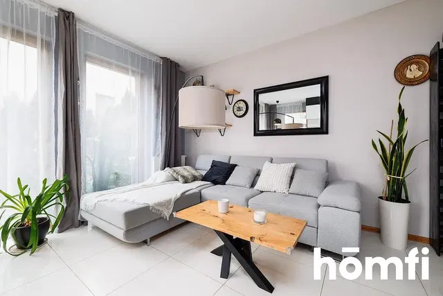 Salon; światło dzienne, styl nowoczesny, podłoga z płytek