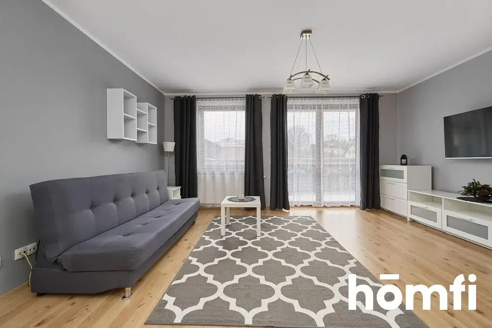 Wohnzimmer; tageslicht, holzboden, moderner stil