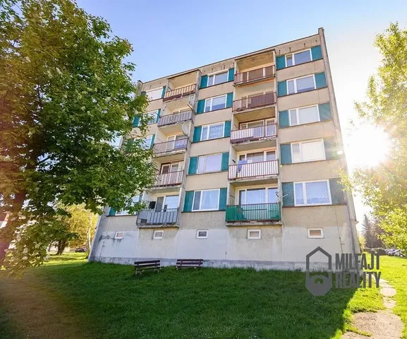 Maison et environs; vue