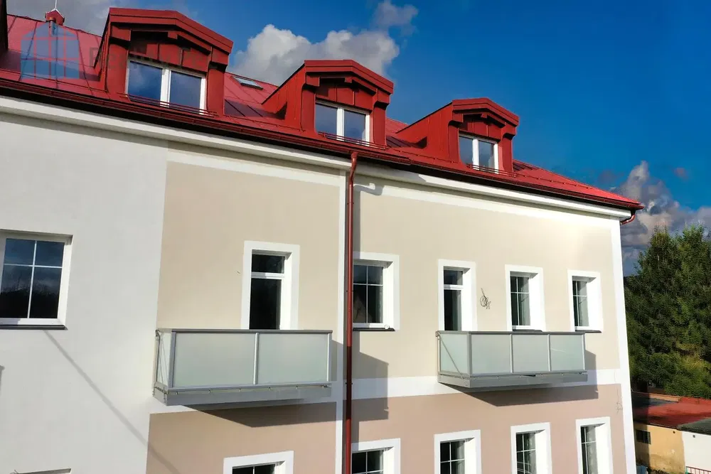Haus und umgebung; blick