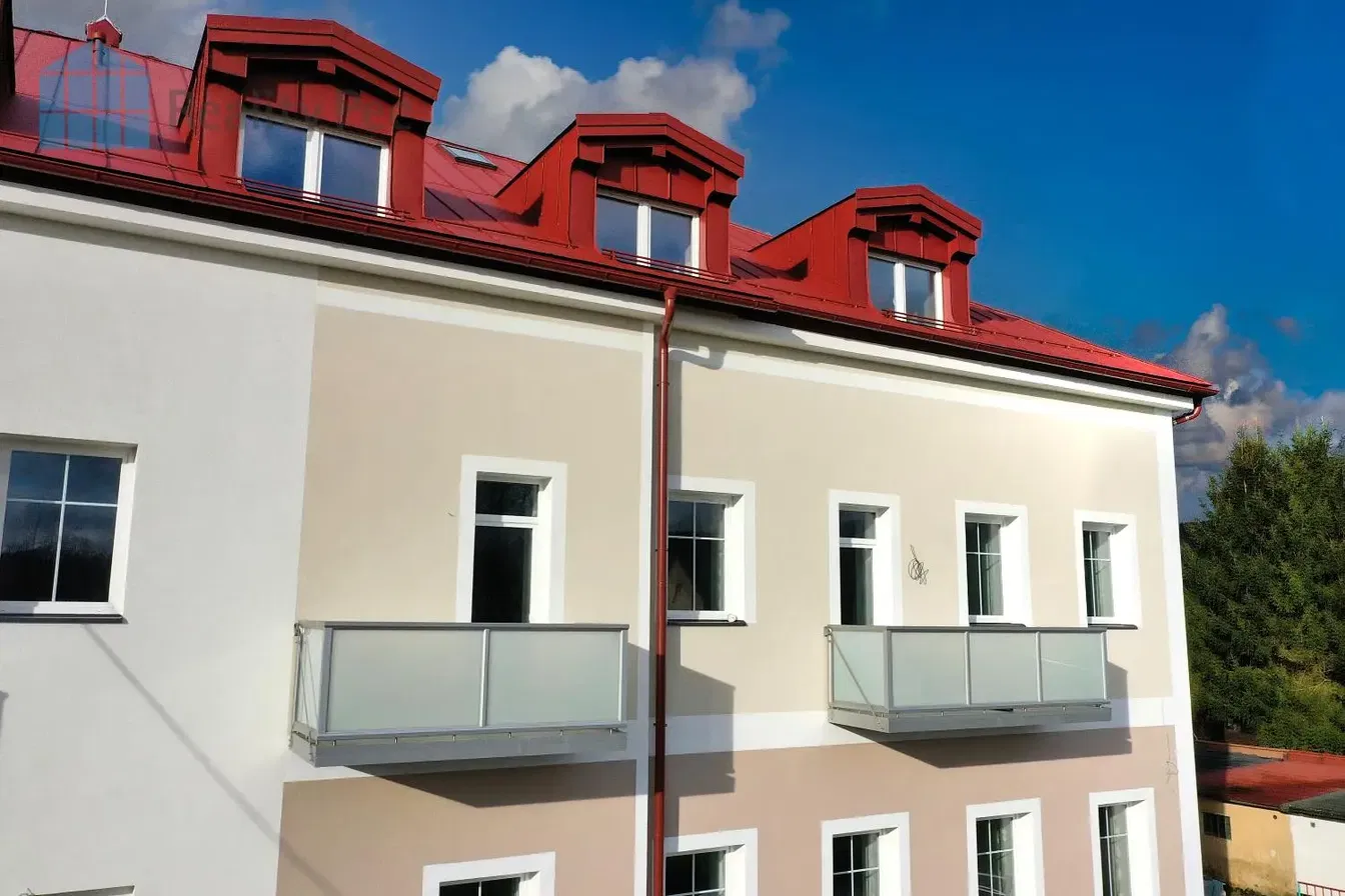 Haus und umgebung; blick