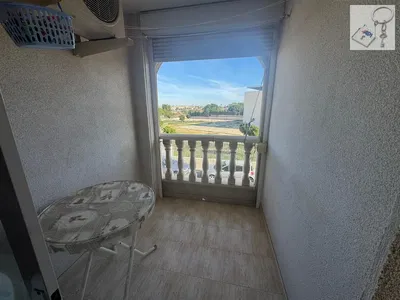 Balcon; vue, carrelage