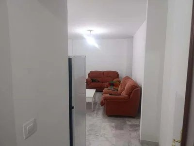 Obývací pokoj; dlažba, přirozené světlo