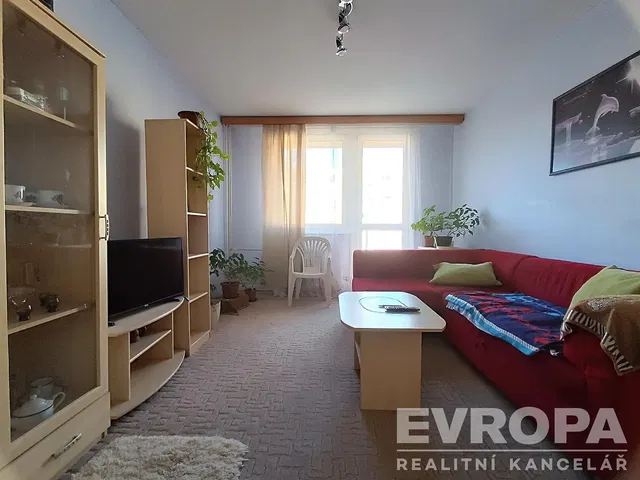 Soggiorno; luce naturale, stile moderno