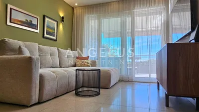 Salón; vista, luz natural, estilo moderno