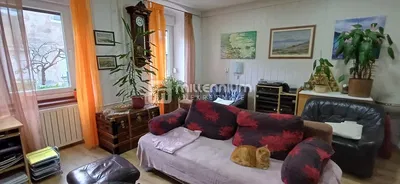 Obývací pokoj; přirozené světlo, moderní styl