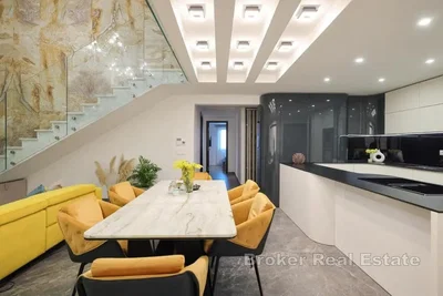 Küche; blick, tageslicht, moderner stil