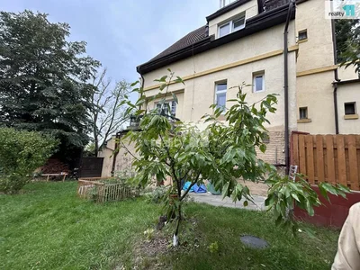 Haus und umgebung
