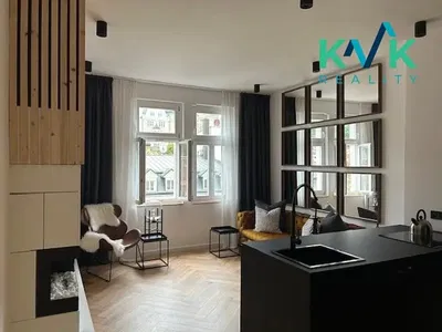 Wohnzimmer; blick, moderner stil, holzboden, tageslicht