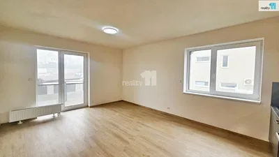 Chambre; lumière naturelle, parquet