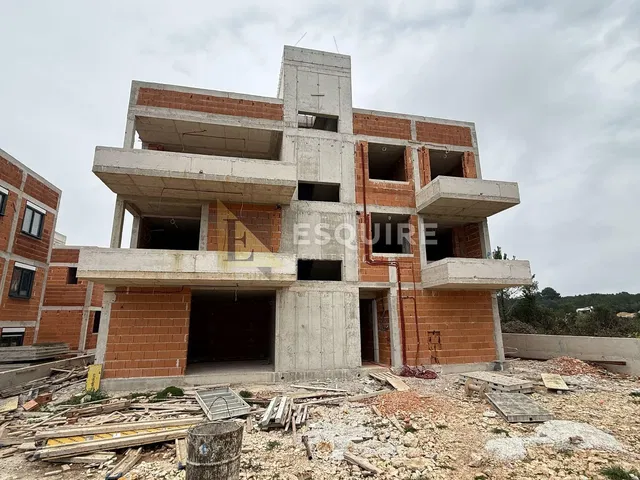 Ev ve çevresi; tadilat gerekiyor