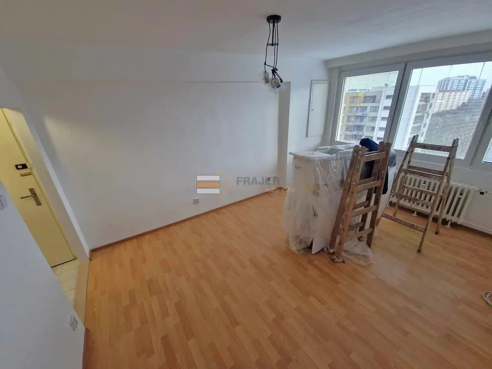 Wohnzimmer; holzboden, tageslicht, blick