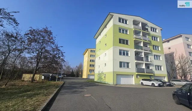Casa e arredores