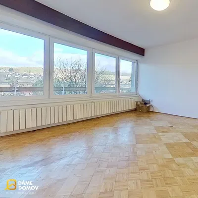 Wohnzimmer; blick, holzboden, tageslicht