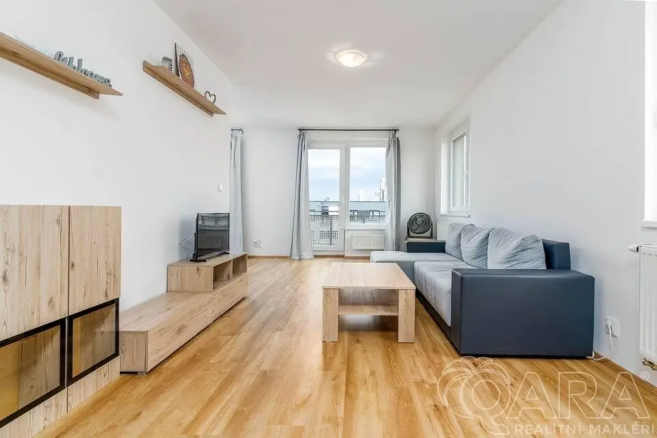 Wohnzimmer; blick, holzboden, tageslicht, moderner stil
