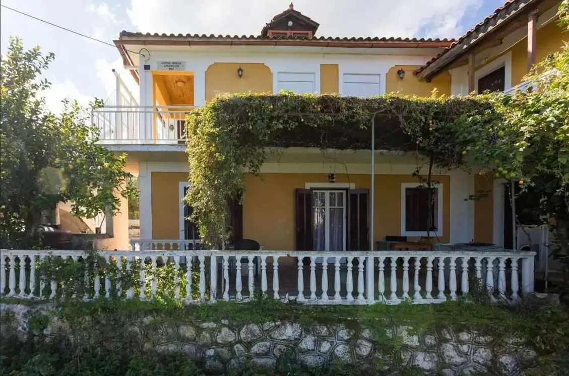 Kuća i okolina; prirodno svjetlo